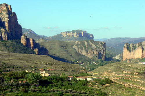 la rioja valle del iregua La Rioja, Parque Natural Sierra Cebollera. Turismo rural Puente del Pilar 2010