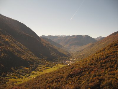 valle-de-aran-pirineos.JPG