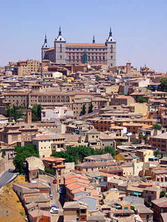 La «Ciudad de las Tres Culturas» te espera. Ven a Toledo.