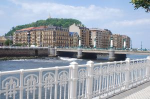 San Sebastián recibe el premio al Mejor Destino Turístico de calidad