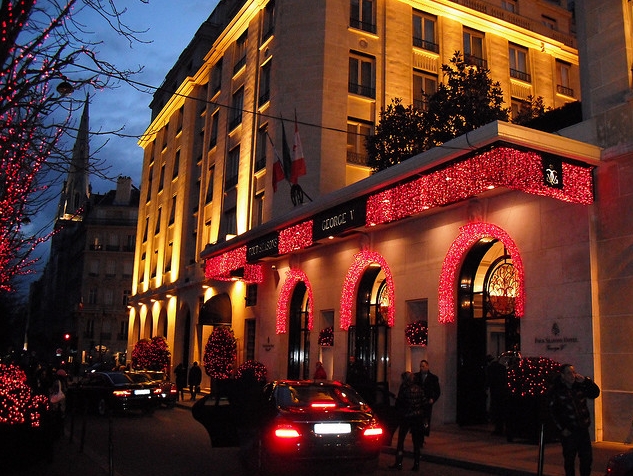 Hoteles boutique y hoteles de lujo que atraen a los Famosos  en Londres, París, Roma y Amsterdam –  Parte 1